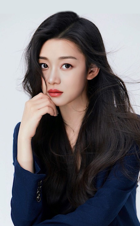 王前前（河南省婚庆服务行业协会专家委员会专家）